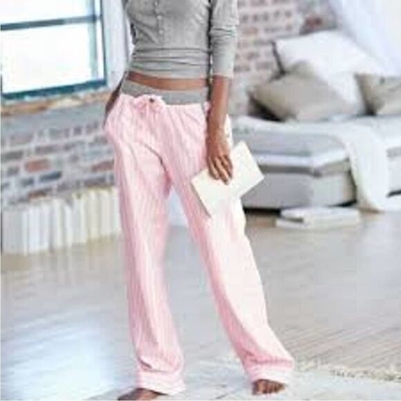 ✨ Victoria's Secret Pink/Grey Metallic Silver Striped Pajama Pants✨ - Picture 1 of 6